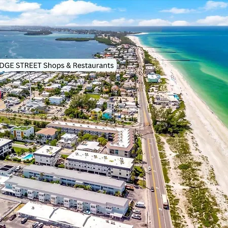 Villa Cheerful Oasis On Anna Maria Island